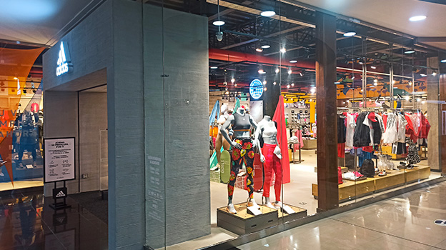 ADIDAS Mall del Río