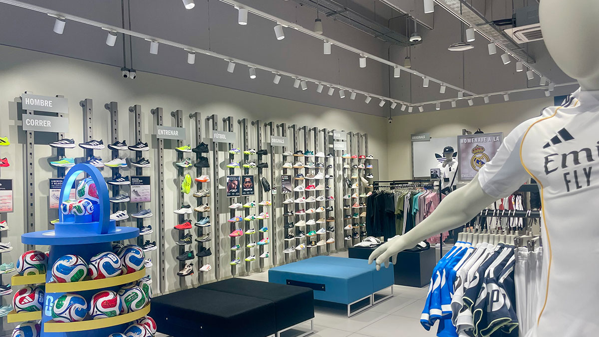 Adidas Mall de los Andes 2025